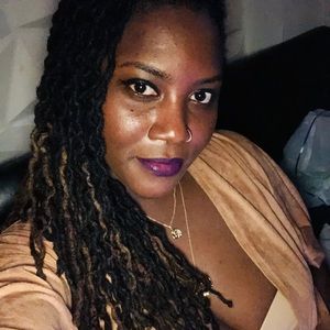 Meet your Posher, Candice